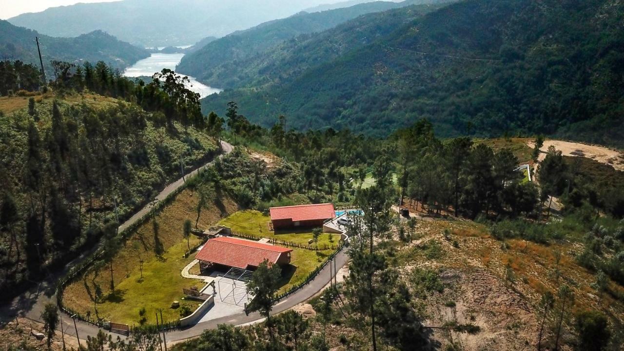 Refugio De Gestacas Villa Виейра до Миньо Екстериор снимка
